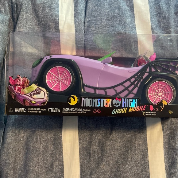 monster high Other - Monster High Ghoul Mobile Toy Car 2022 Mattel NEW SEALED